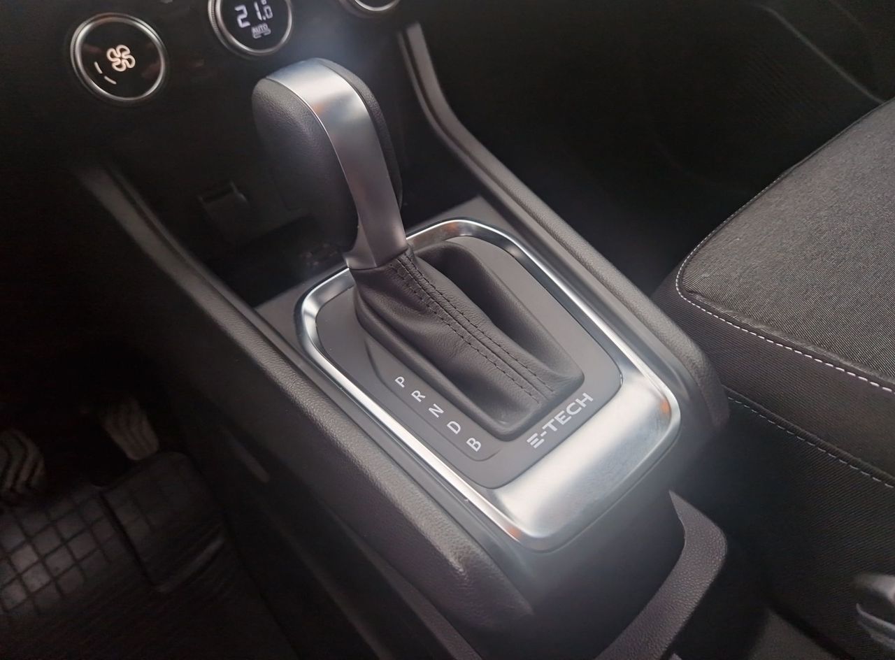 Zunanja slika - Renault Captur - 1.6 E-TECH 145 HEV - 18