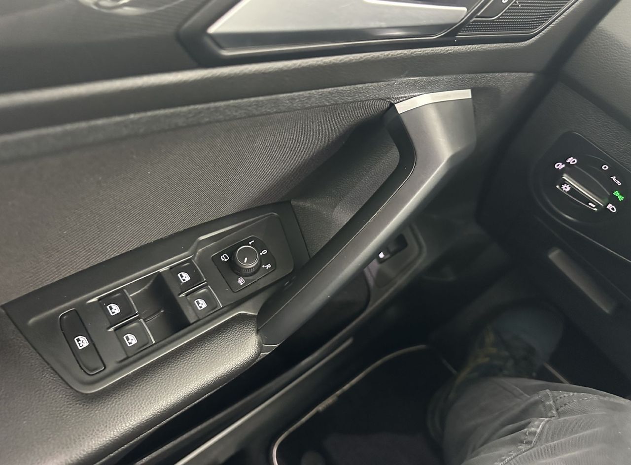 Zunanja slika - VW Tiguan - 1.5 TSI ACT BMT R-Line DSG.Highline 110kW.KAMERA - 16