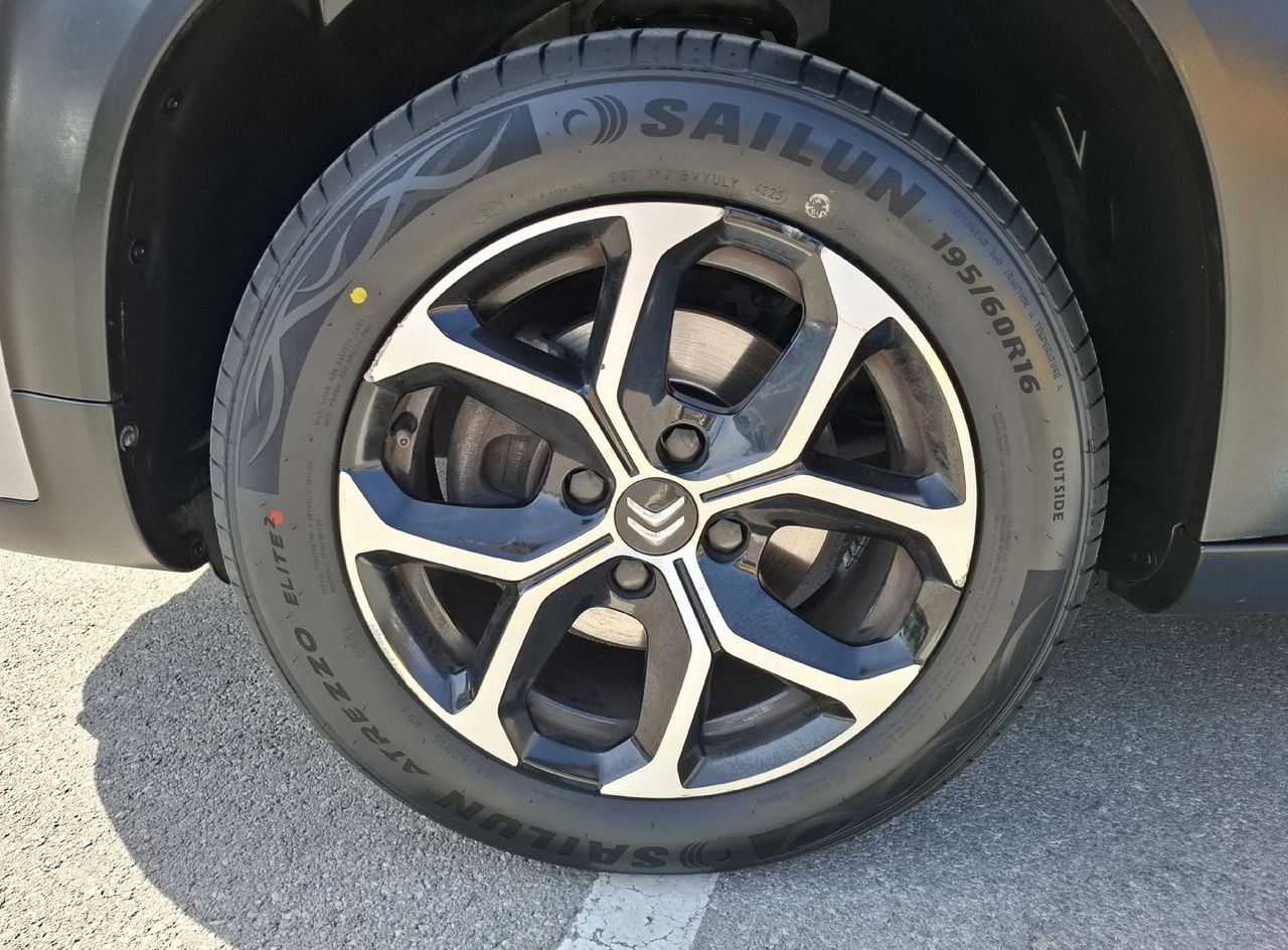 Zunanja slika - Citroën C3 Aircross - Shine 1.2 PureTech AVTOMATIK - POTRJENA SERVISNA - 18