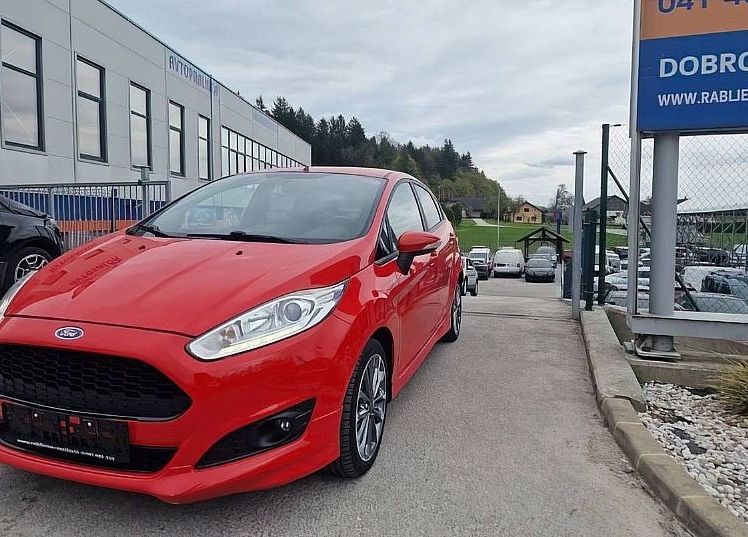 Zunanja slika - Ford Fiesta - 1.5 TDCi 55 kW  ST-LINE HUDA - 10