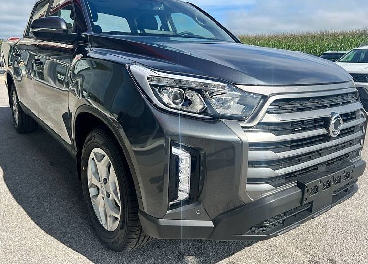 Zunanja slika - SsangYong Musso - GRAND 2.2 XDi Ultimate 4WD RANDELJ SPECIAL - 1