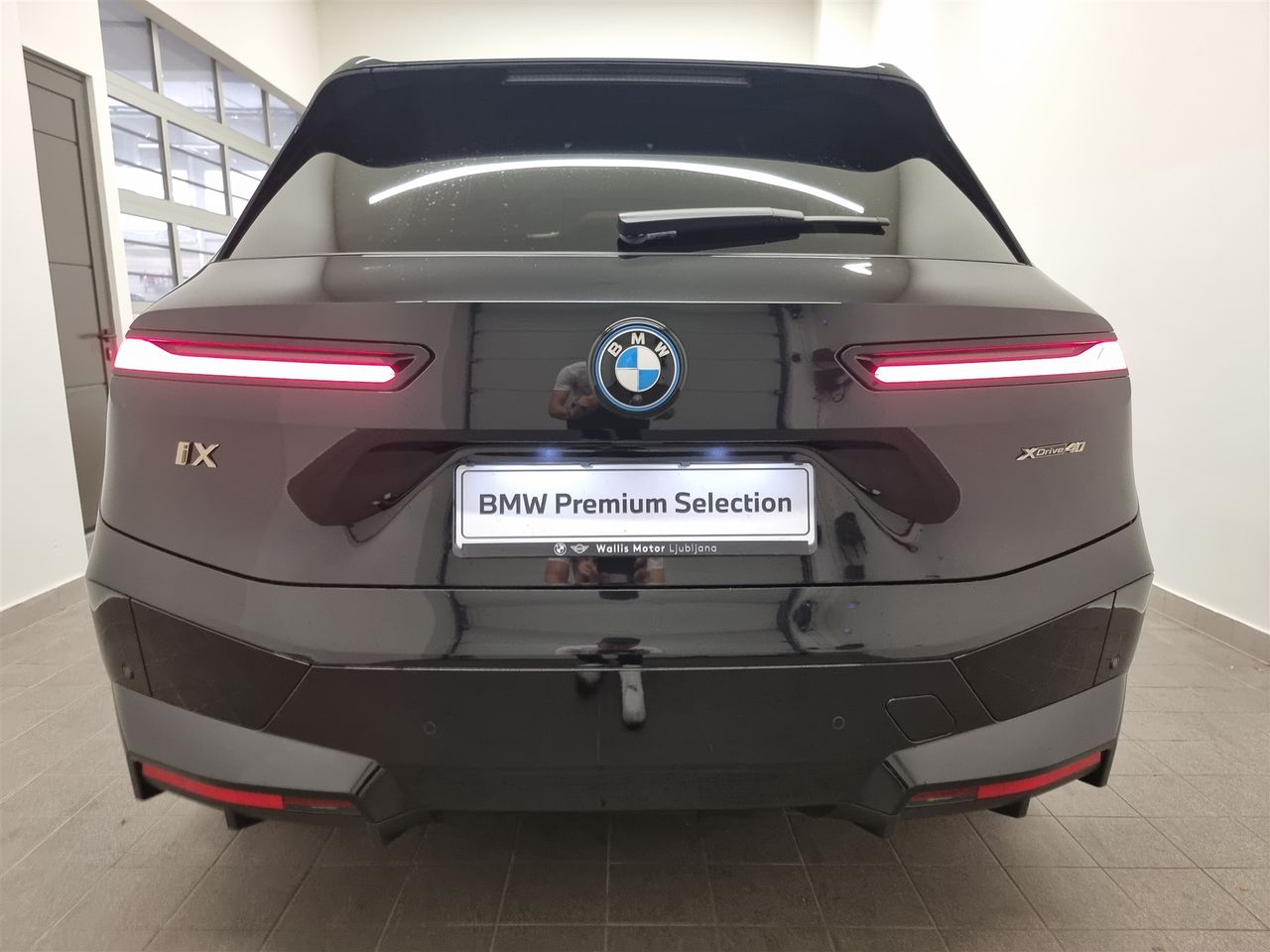 Zunanja slika - BMW iX - xDrive40 - 10