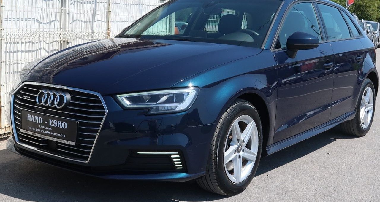 Zunanja slika - Audi A3 - 40 E-tron S-tronic-VIRTUAL-LED-NAVI-PDC - 1