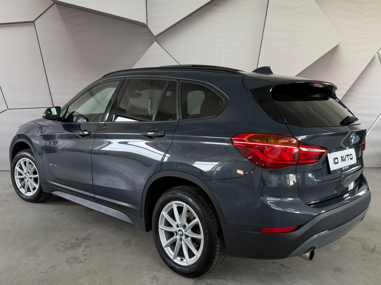 Zunanja slika - BMW X1 - XDRIVE 18D - 3