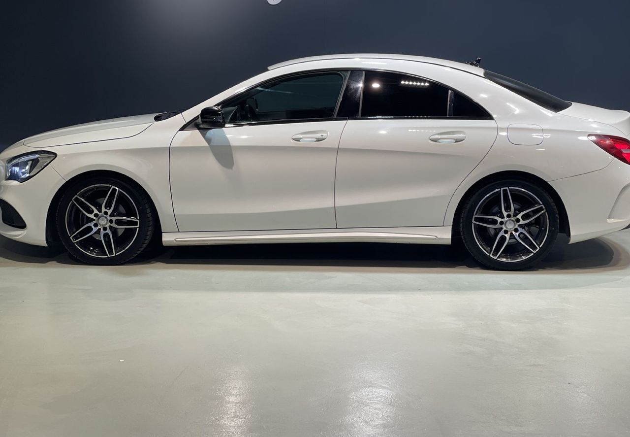 Zunanja slika - Mercedes-Benz CLA-Razred - CLA-180-AMG LINE-TEMPOMAT-KAMERA-2XPDC-ALU-LED - 5