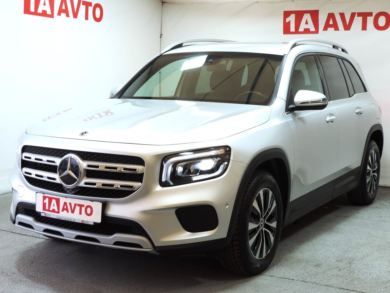 Zunanja slika - Mercedes-Benz GLB-Razred - GLB 200 d 150 Avt. KAMERA-USNJE-LED-KOT NOV - 1
