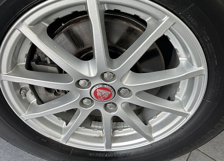 Zunanja slika - Jaguar E-Pace - 2.0 TD4 180 KM 4x4 sam.m. R-Dynamic.KAMERA.LED.NAV - 5