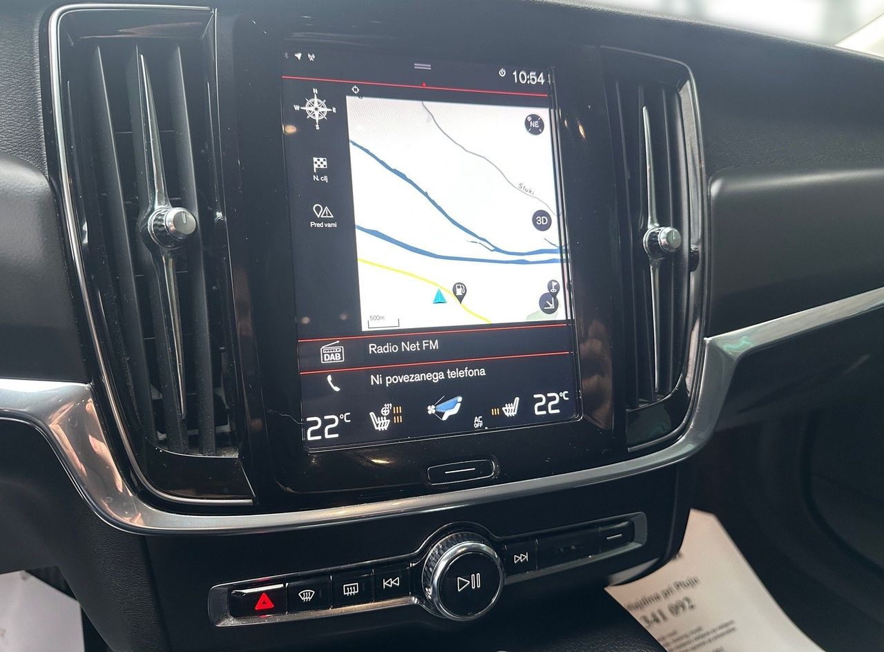 Zunanja slika - Volvo V90 - D3 FUL LED NAVI ACC GR.VOLANA IN SEDEŽEV KLJUKA - 16