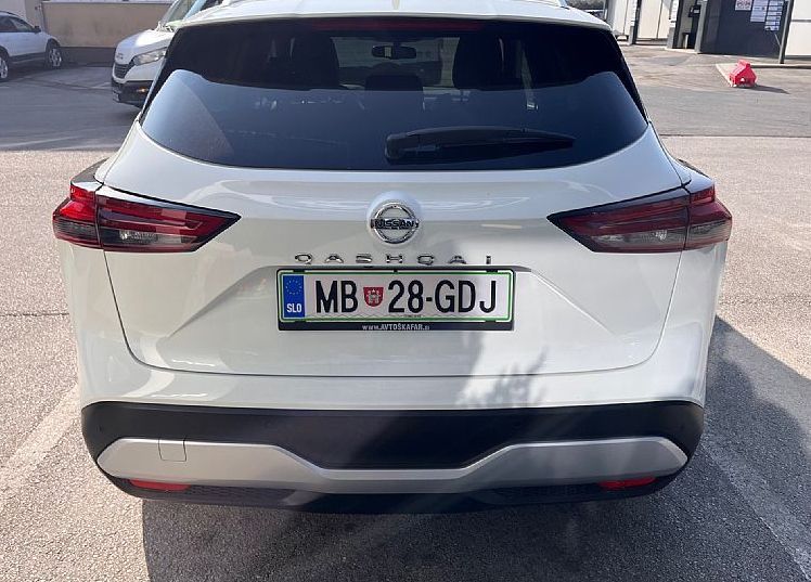 Zunanja slika - Nissan Qashqai - 1.3 DIG-T 158 MHEV TEKNA - 7