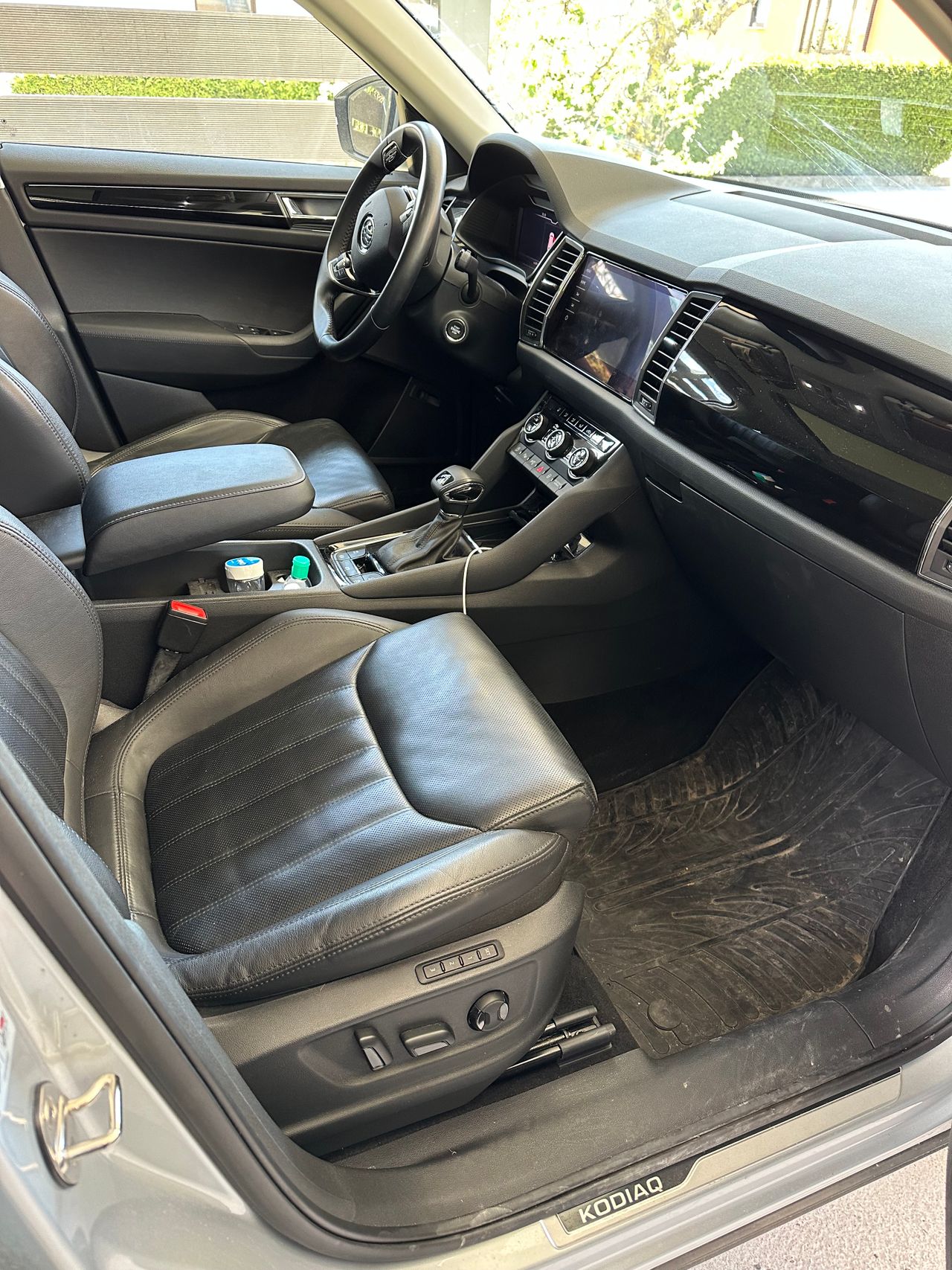 Notranja slika - Škoda Kodiaq - 4x4 2,0 TDI L&K DSG - 7