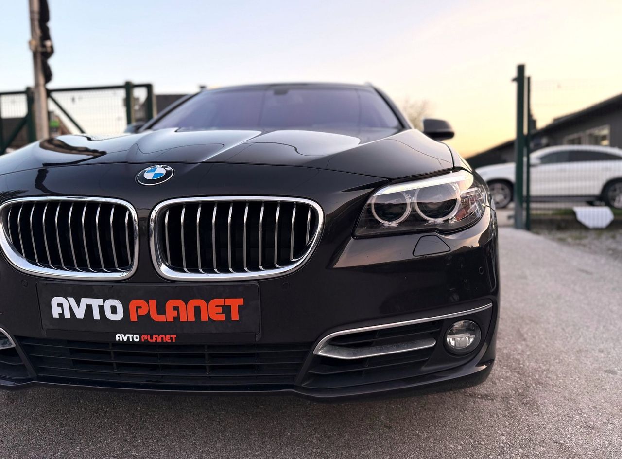 Zunanja slika - BMW Serija 5 - Touring: 520d xDrive AUT. LuxuryLiNE LED XENON USNJE ALU - 10