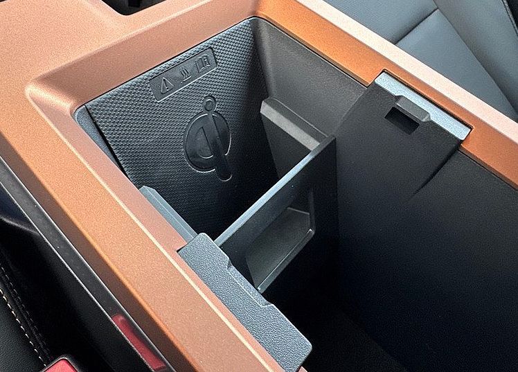 Zunanja slika - KG Mobility Torres - EVX TRAIL - 74kWh + 10 LET GARANCIJE - 10