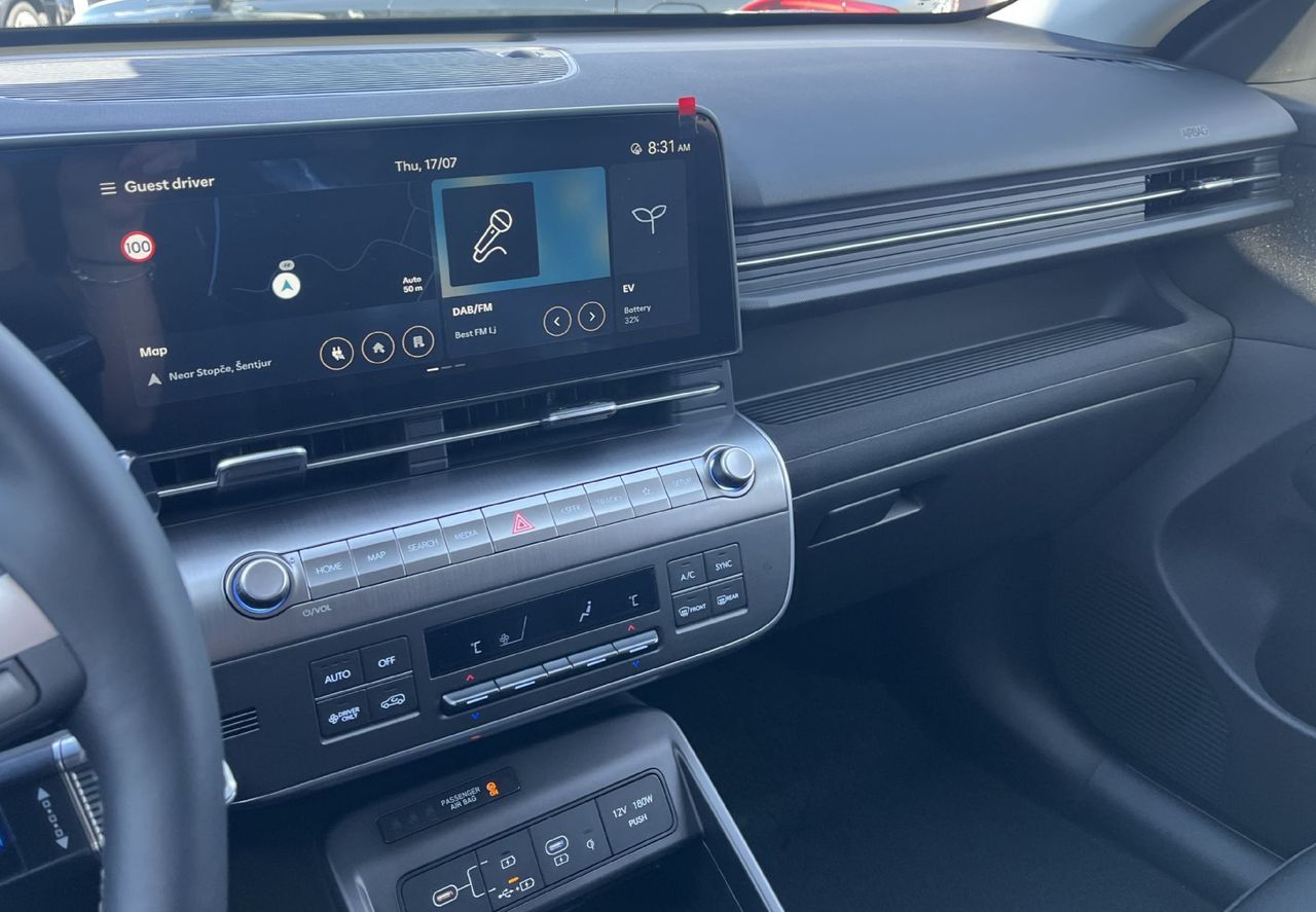 Zunanja slika - Hyundai Kona - BEV 65KWH PREMIUM - 13