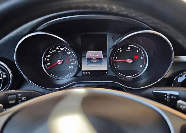 Zunanja slika - Mercedes-Benz GLC-Razred - GLC 250 d 4MATIC AMG Line - WEBASTO - LED - KLJUKA - 12