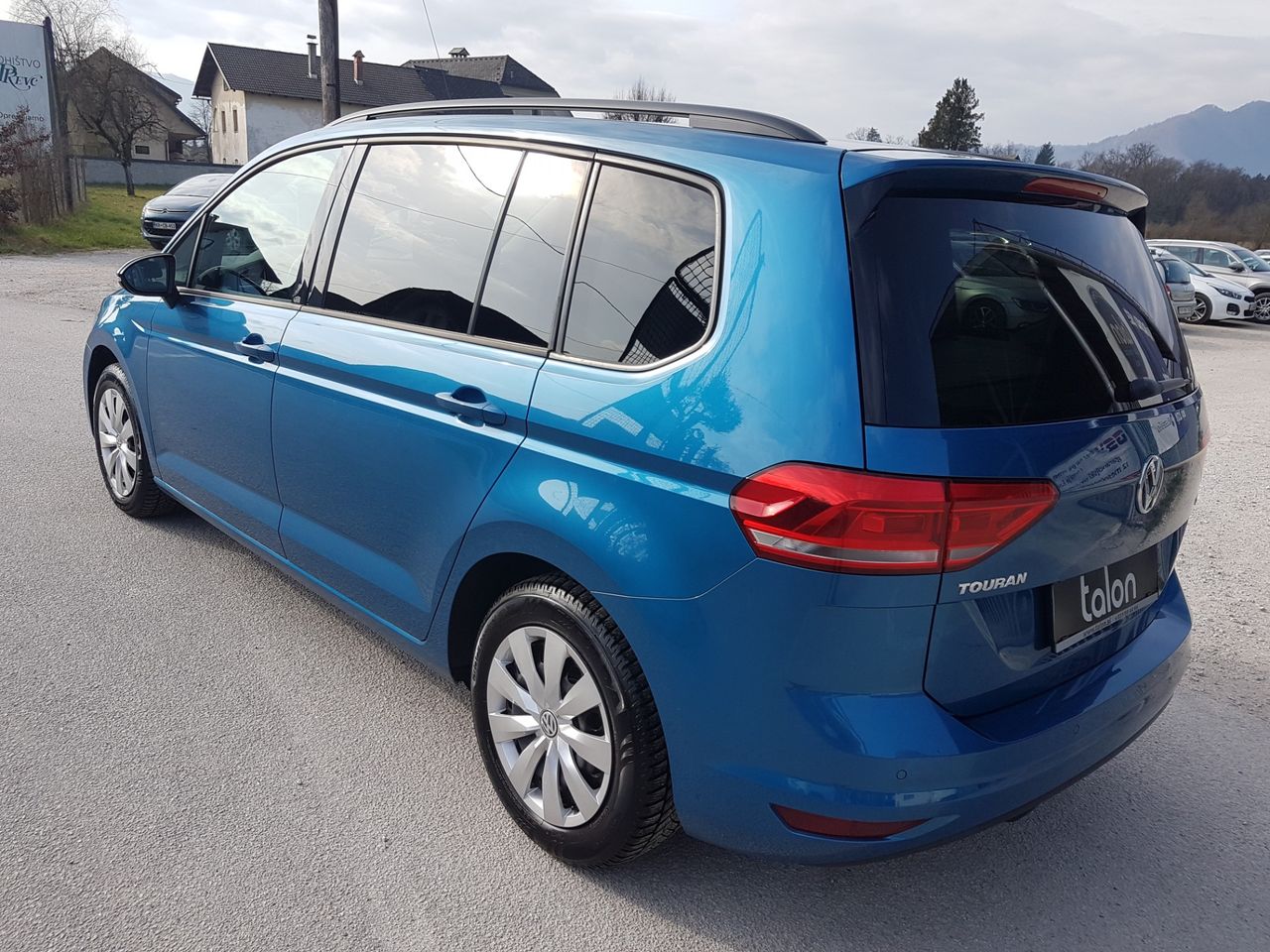 Zunanja slika - VW Touran - 1,2 TSI Comfortline - 4