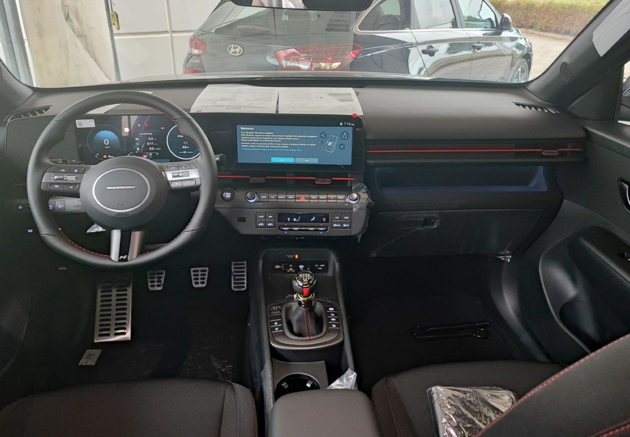 Zunanja slika - Hyundai Kona - 1.6 T-GDI 138 Premium - 10