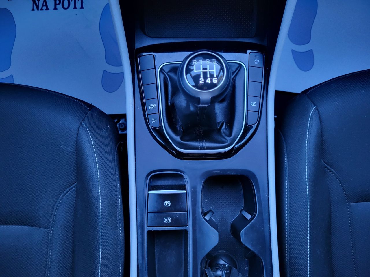 Zunanja slika - Hyundai Tucson - 1.6 T-GDI STYLE slo-1last-acc-alu-temp-pdc-kamera - 12