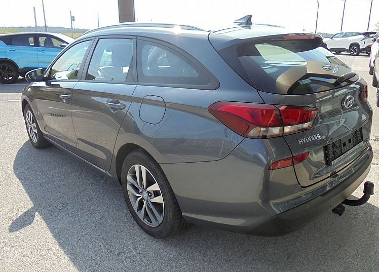 Zunanja slika - Hyundai i30 Wagon - 1.4 T-GDI STYLE°Multimedija°DAB°PLUS°RG°1.LASTNIK - 2