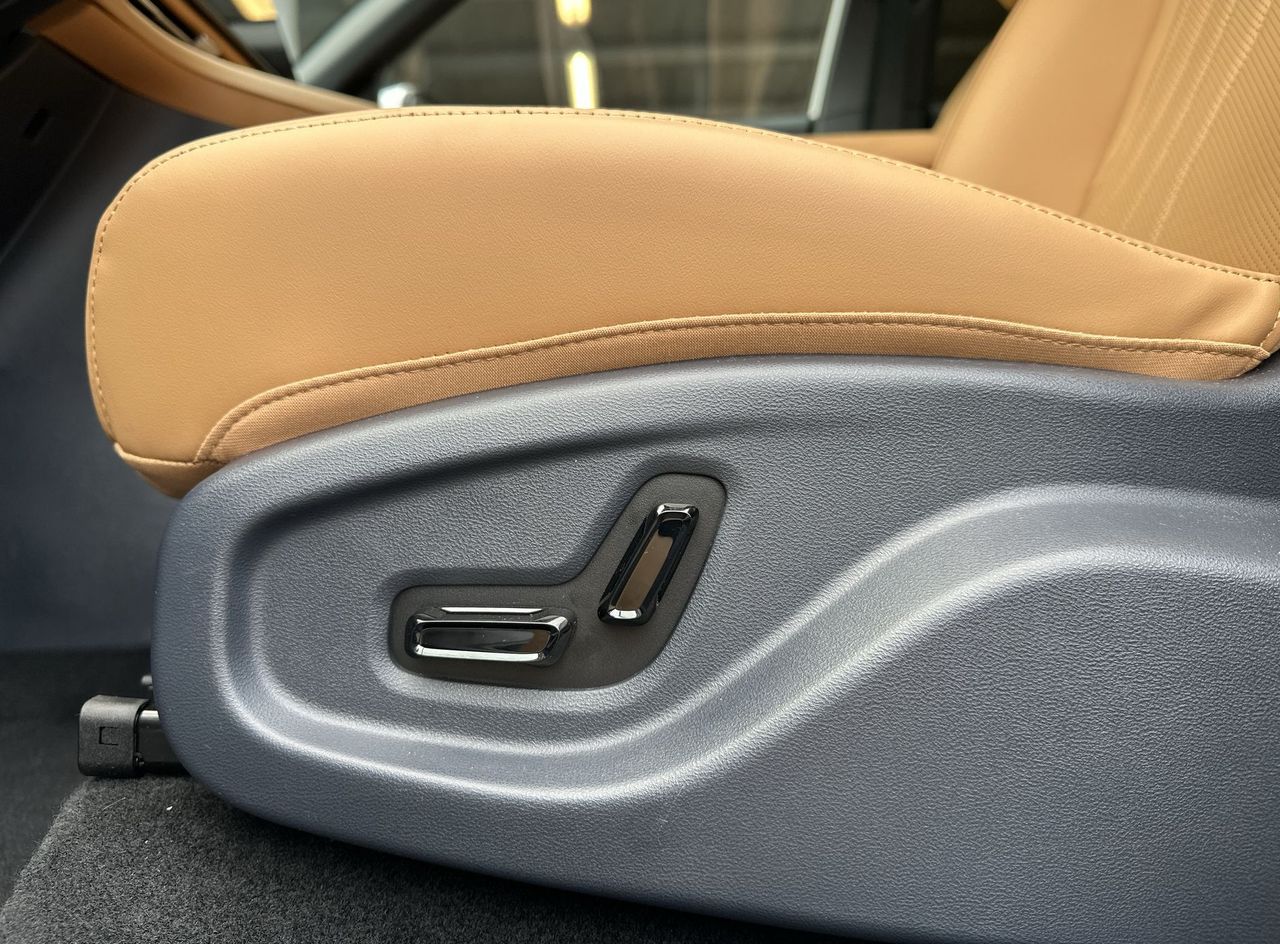 Zunanja slika - Geely StarRay EM-i - MAX - 15