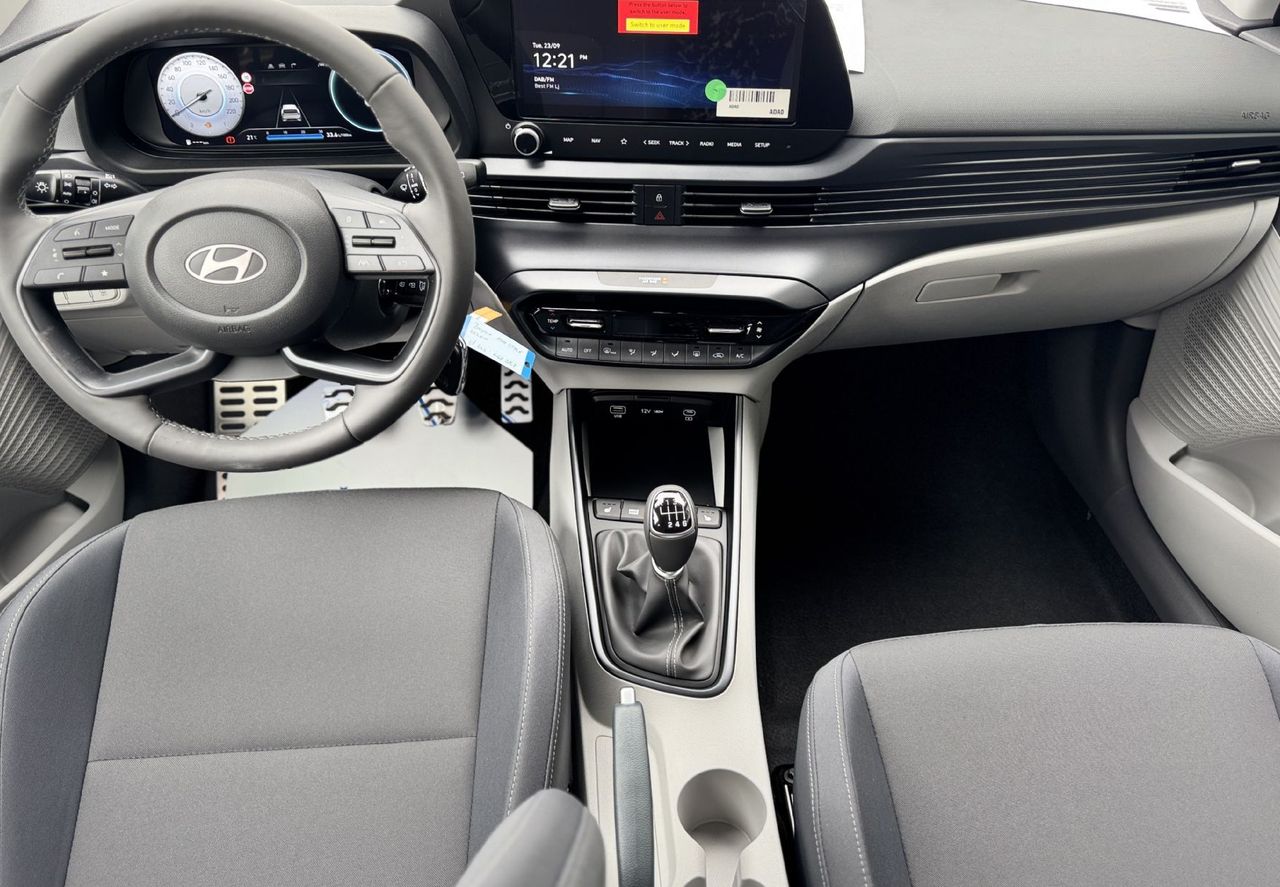 Zunanja slika - Hyundai Bayon - 1.0 T-GDI 90 STYLE.ALU 17.WINTER .RG - 7