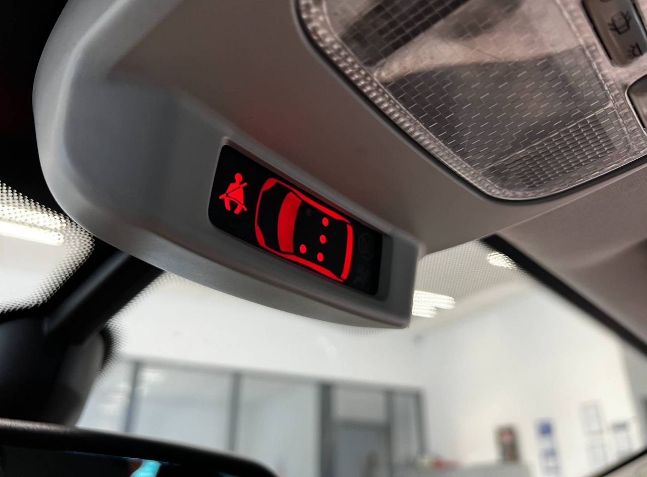 Zunanja slika - Peugeot 3008 - 1.6 HDI-112KM-PDC-TEMP-17COL-KREDIT-BREZ-POLOGA... - 16