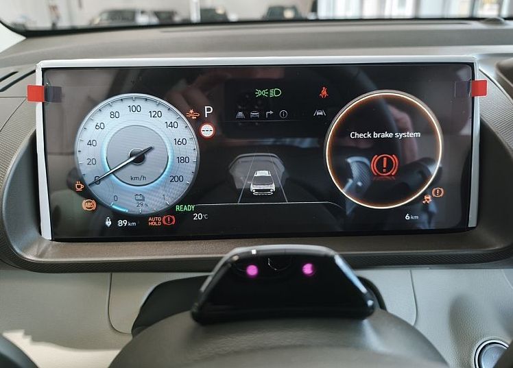 Zunanja slika - Hyundai Inster - 84 KW 49KWH PREMIUM-WINTER-17COL-GRETJE BAT.-VIDEO - 12