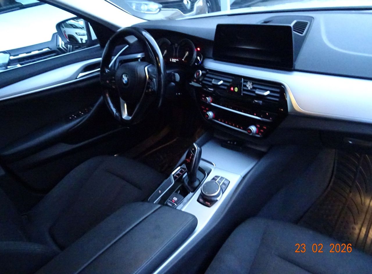 Zunanja slika - BMW Serija 5 - Touring: 520d - 4