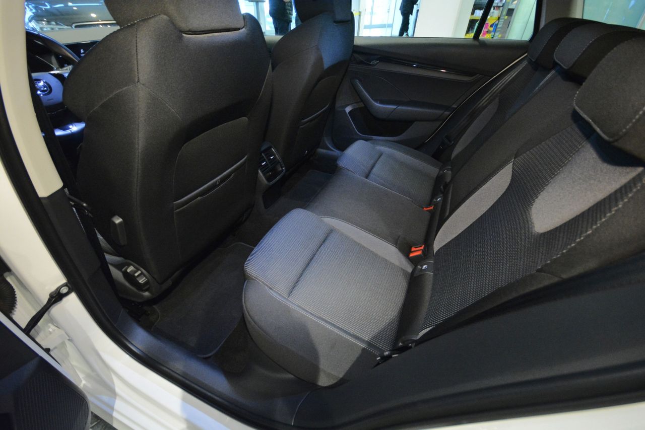 Zunanja slika - Škoda Octavia - Octavia - 9