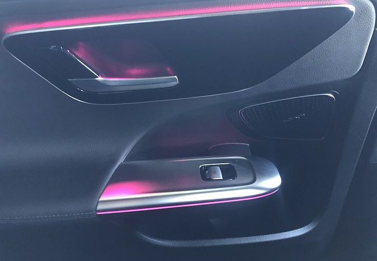 Zunanja slika - Mercedes-Benz C-Razred - 220d 200ks AMG-LINE °VIRTUAL° °HIGH-LED° - 8