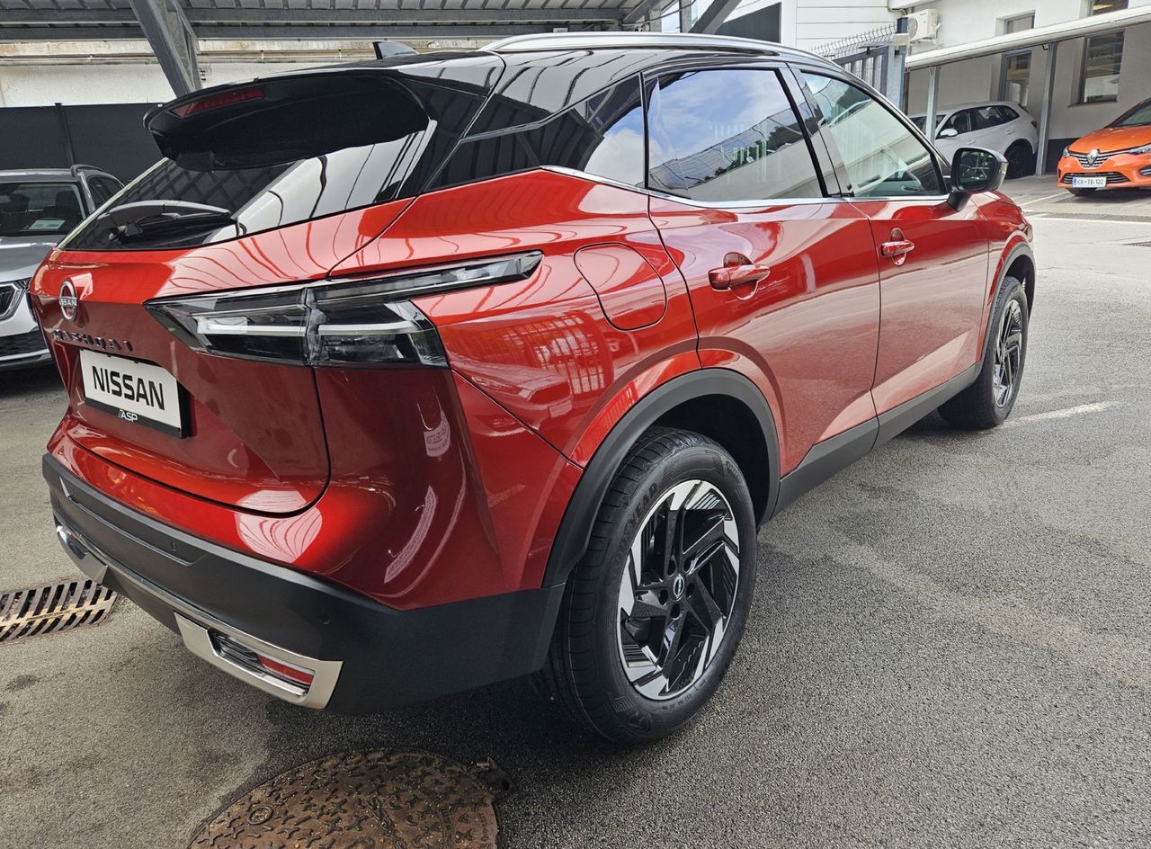 Zunanja slika - Nissan Qashqai - N-CONNECTA 158 CVT - 2