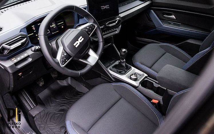 Zunanja slika - Dacia Duster - 1.2 TCe 130 4x4 JOURNEY - 7