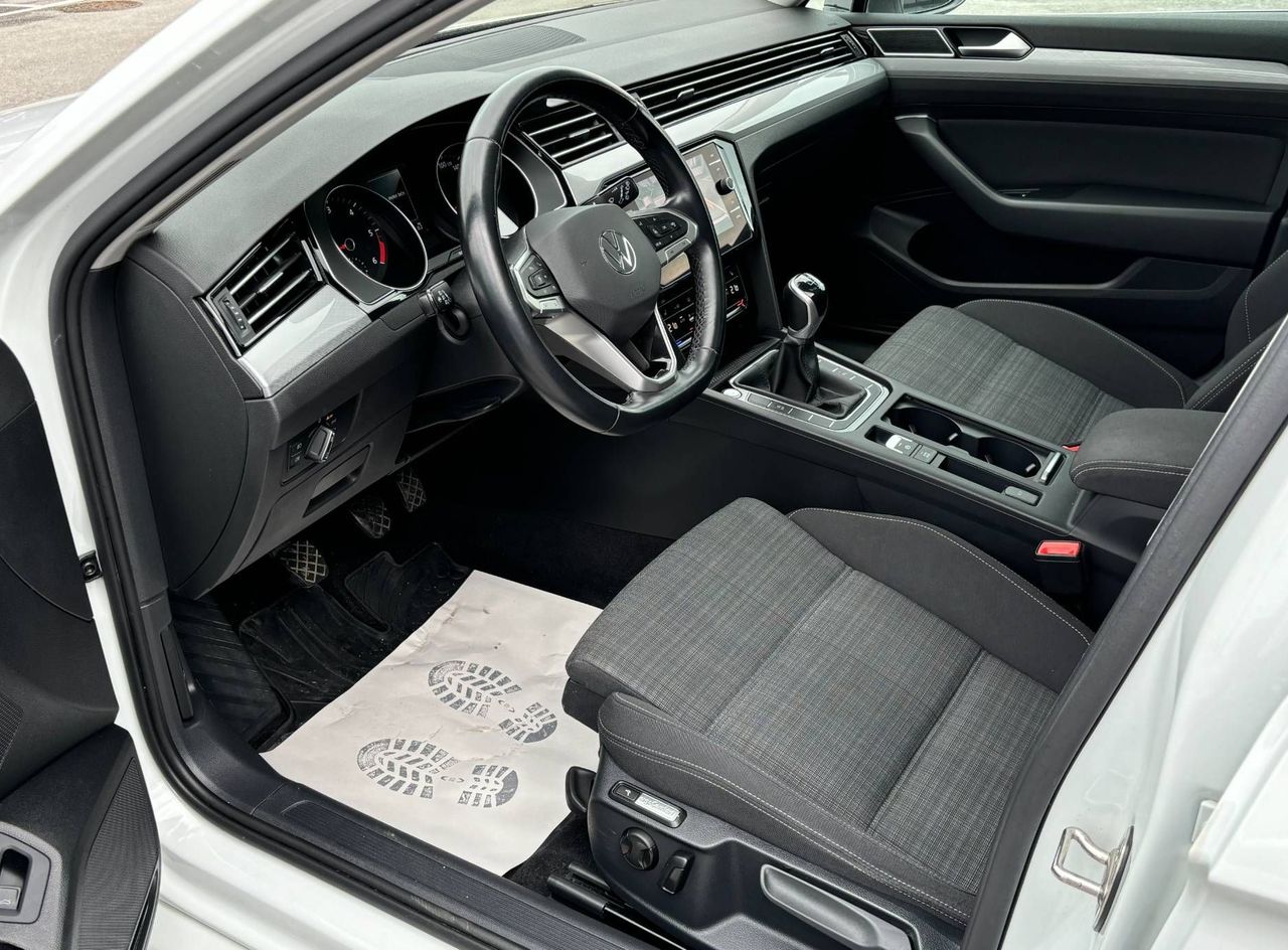 Zunanja slika - VW Passat - Variant 2.0 TDI BMT Elegance LED-KAMERA-NAVI-PANORAMA - 7
