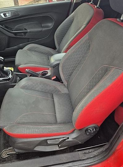 Zunanja slika - Ford Fiesta - 1.0 + 92 kW + ST Line + BREZ POLOGA - 7