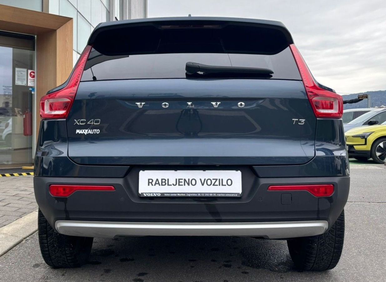 Zunanja slika - Volvo XC40 - T3 AUT Momentum Pro SLO-1.LAST.-KAMERA-GRETJE - 4