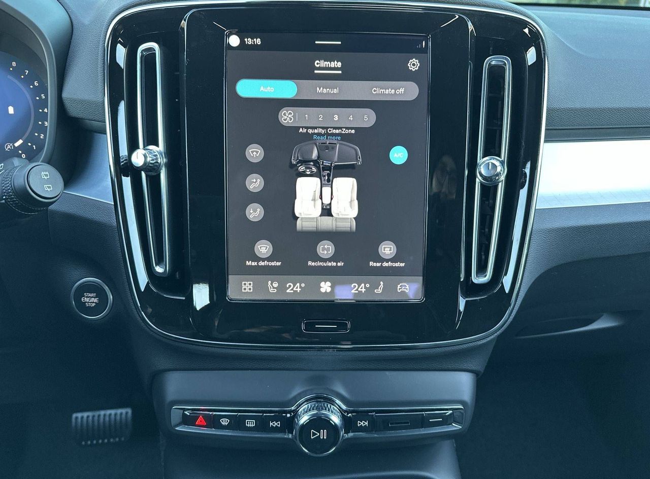 Zunanja slika - Volvo XC40 - B3 P Core AT DCT - 18