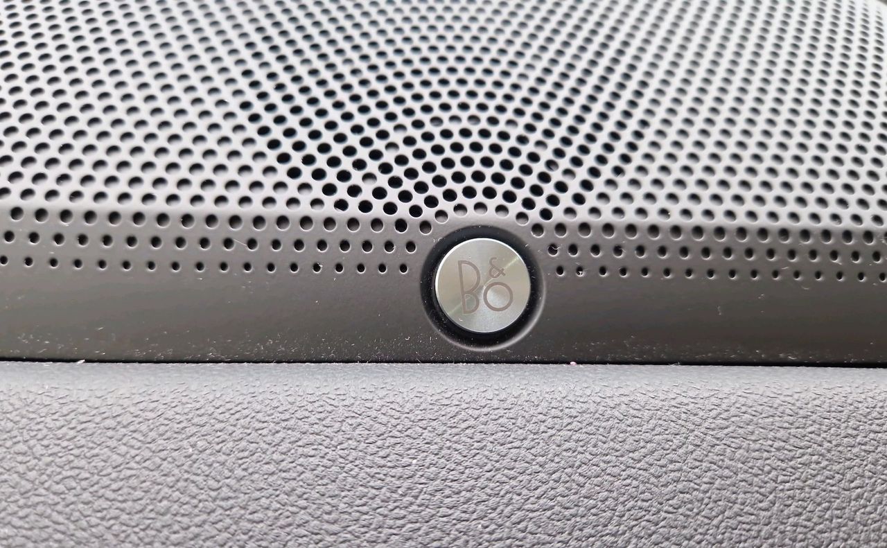 Zunanja slika - Ford Kuga - Active X 2.5 HYBR 134kW FHEV AWD-SLO-RADAR-HEADUP - 20