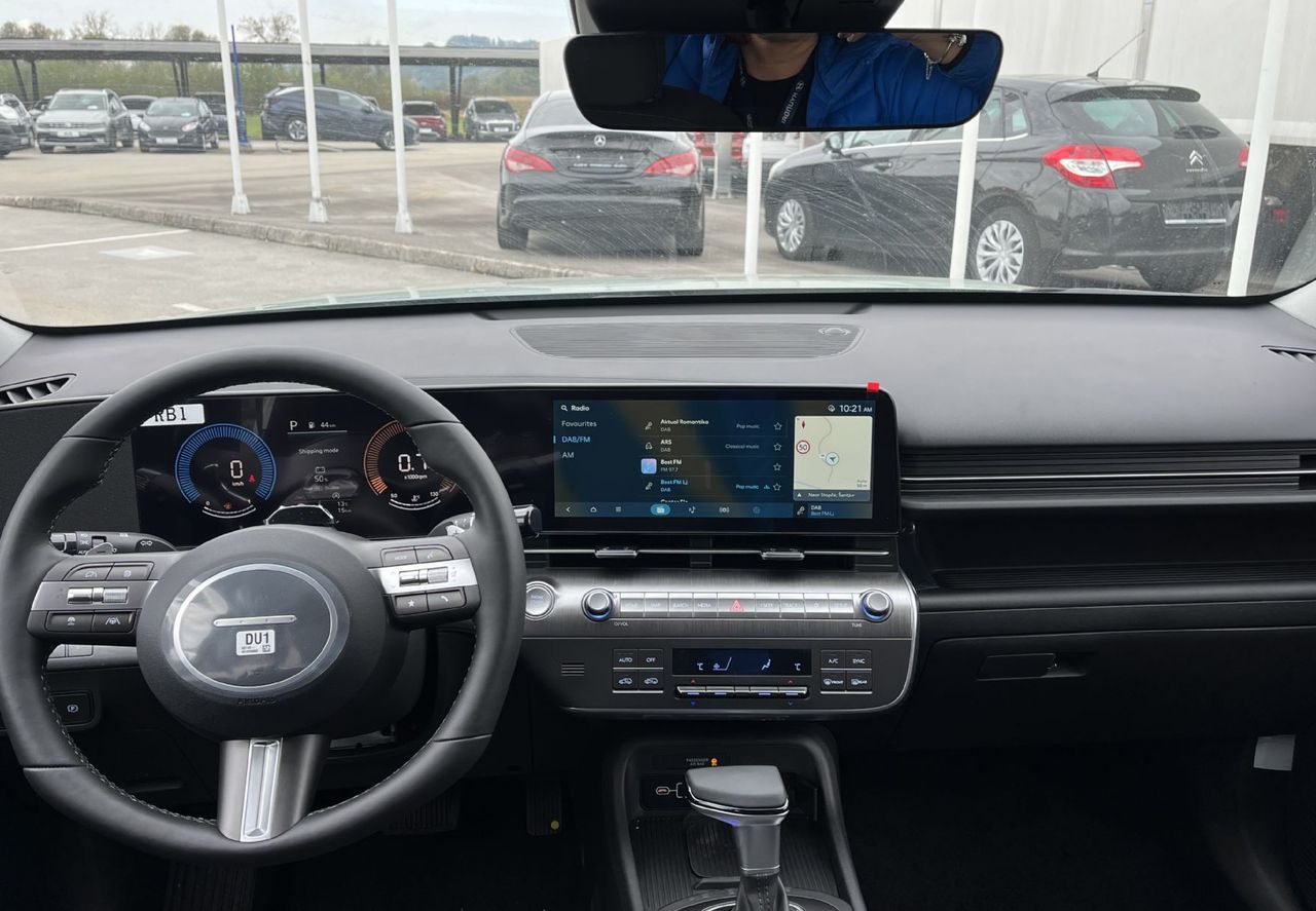 Zunanja slika - Hyundai Kona - 1.6 T-GDI 138 STYLE - 11