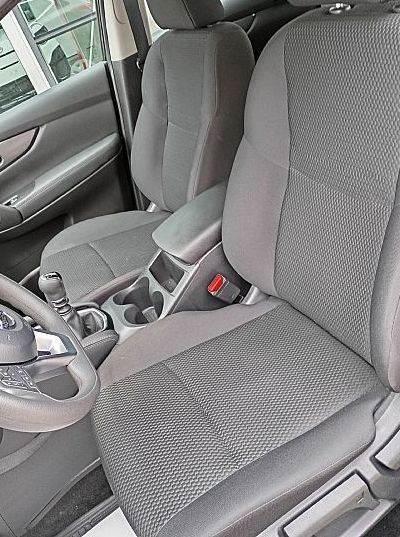 Zunanja slika - Nissan Qashqai - 1.3 DIG-T 140Hp vozilo od 1.LASTNIKA - 9