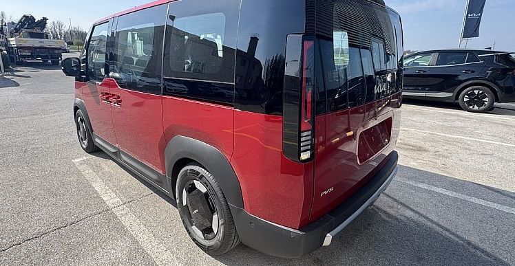 Zunanja slika - KIA PV5 - 71.2 kWh baterija 120 kW 163 KS  Quantum - 5