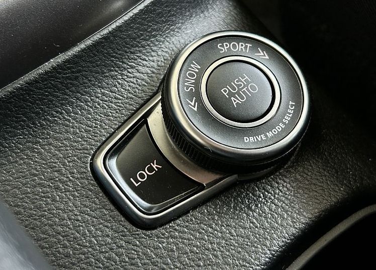 Zunanja slika - Suzuki S-Cross - 1.4 MHEV PREMIUM ALLGRIP AUTO - 12