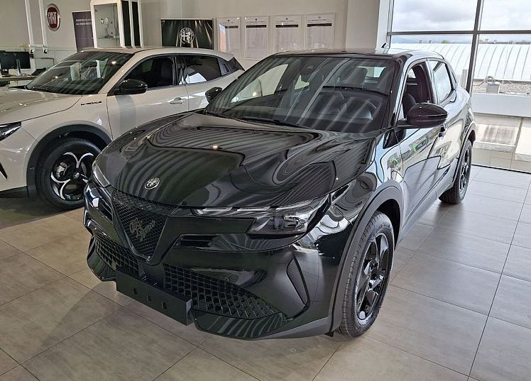 Zunanja slika - Alfa Romeo Junior - 1.2 E-DCT6 MHEV CORE - 2