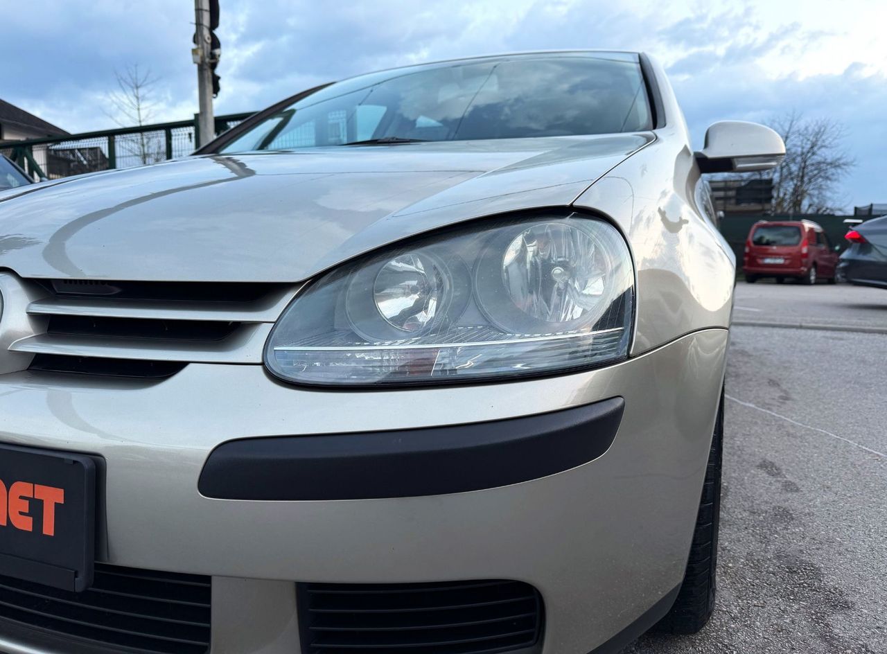 Zunanja slika - VW Golf - 2.0 SDI SLO.VOZILO 2.LASTNIK AVTO.KLIMA ALU15 - 11