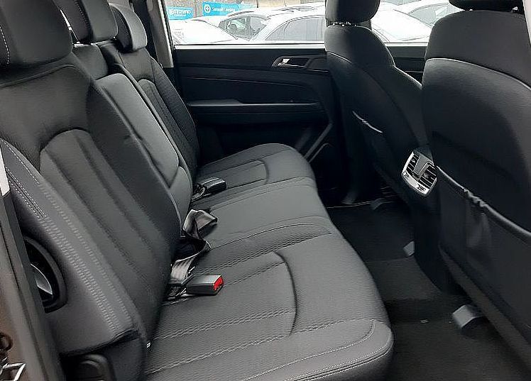 Zunanja slika - KG Mobility Musso - Grand 2.2 XDi VENTURE 4X4 DCT - 10