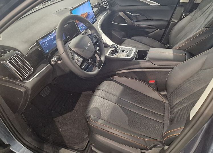 Zunanja slika - BYD Sealion 5 - DM-i DESIGN PHEV - skupni doseg 1016 km - 7