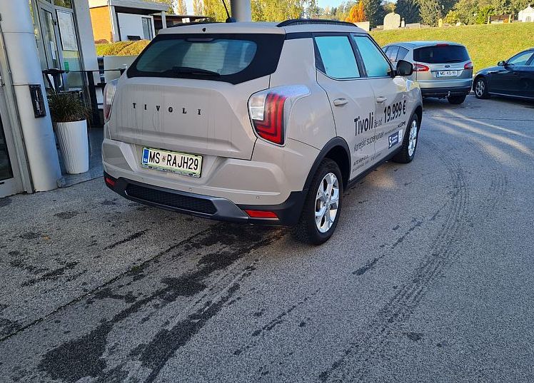 Zunanja slika - KG Mobility Tivoli - 1.5 GDI-T Fresh M T - 4