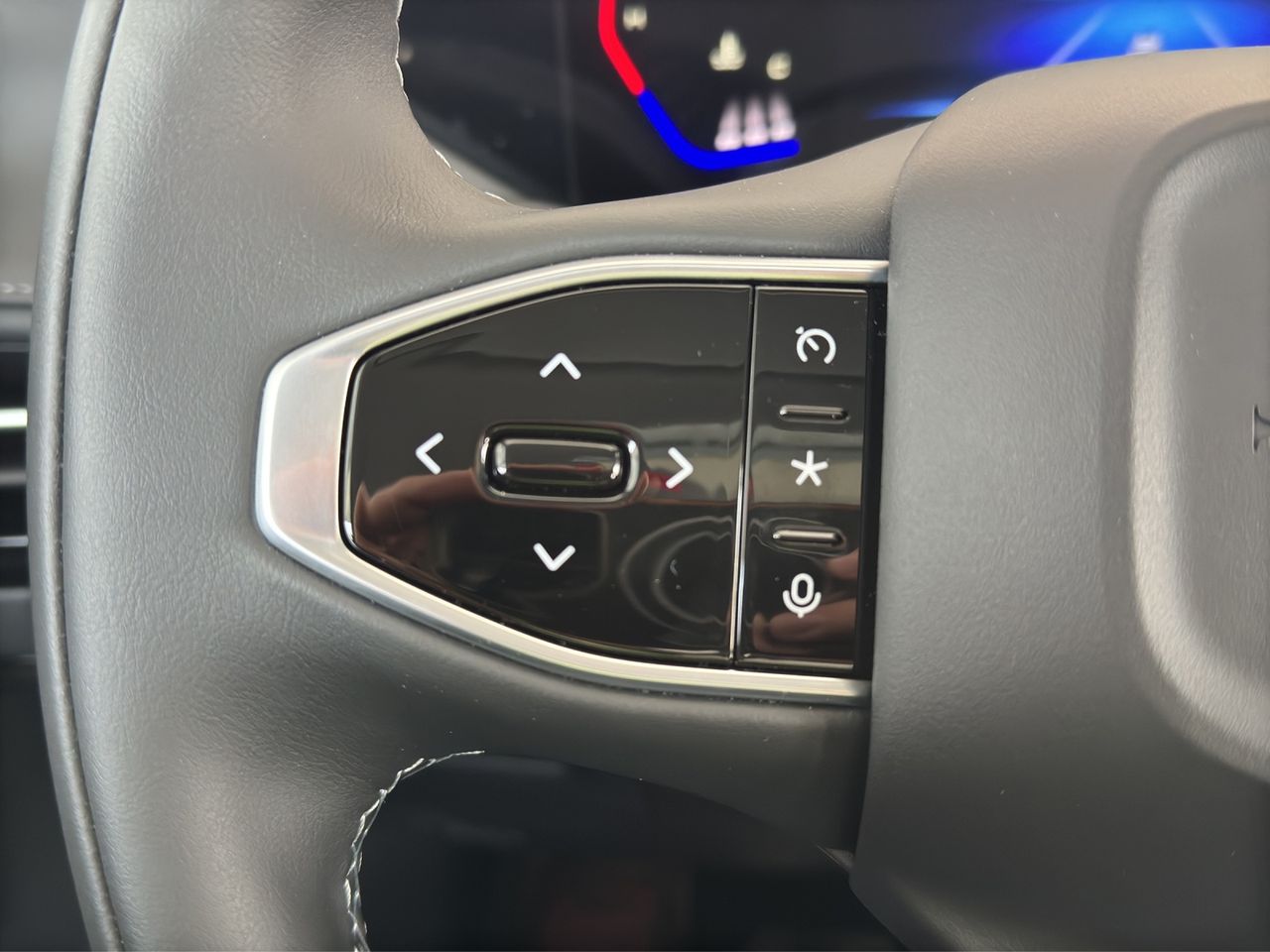 Zunanja slika - Dongfeng Huge - 1.5T EXECUTIVE + 360 + KAMERA + RADAR + PANO +ADAS - 15