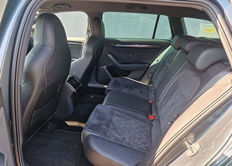 Zunanja slika - Škoda Superb - Combi 2.0 TDI Sportline -ACC-NAVIGACIJA-LED... - 9