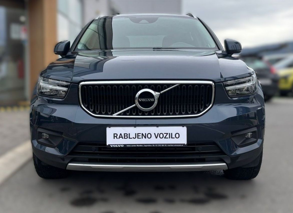 Zunanja slika - Volvo XC40 - T3 AUT Momentum Pro SLO-1.LAST.-KAMERA-GRETJE - 2