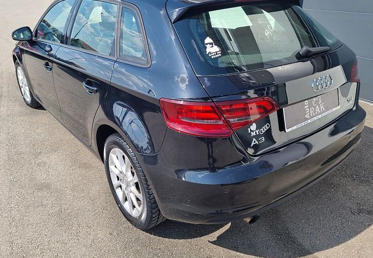 Zunanja slika - Audi A3 - 1.6 TDI Attraction  NAVI. BLUETOOTH... - 5