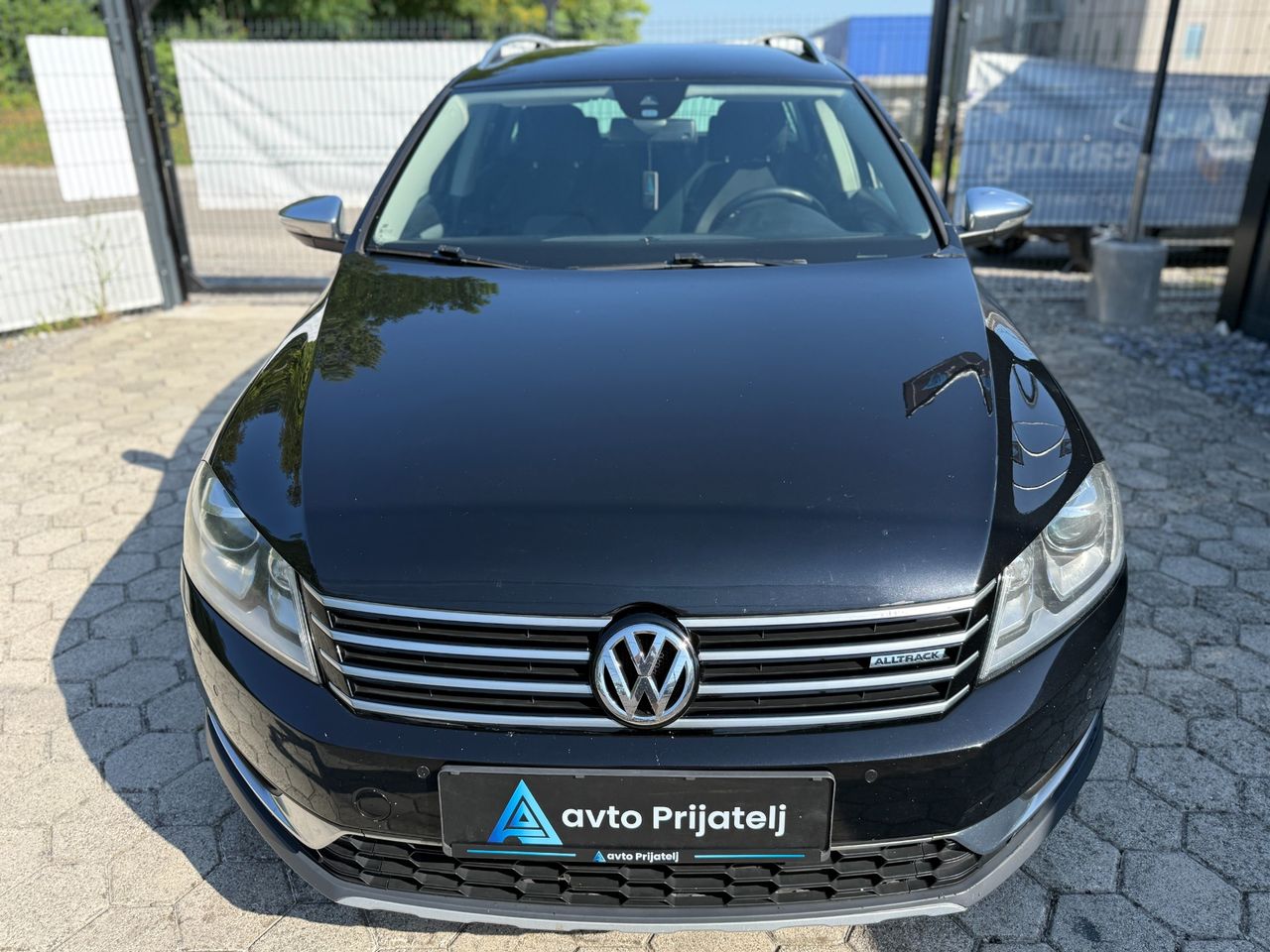 Zunanja slika - VW Passat - 2.0 TDI 4M BlueM.T.Alltr.Premium avt.130 - 3